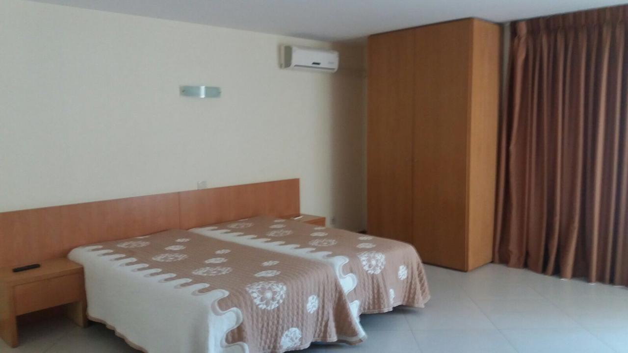 Refugio Do Geres Bed & Breakfast Alamela Bagian luar foto