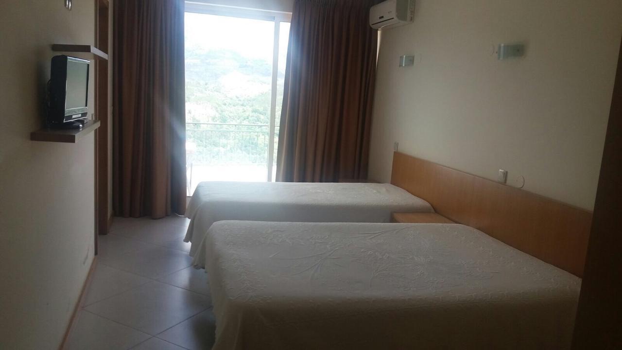 Refugio Do Geres Bed & Breakfast Alamela Bagian luar foto